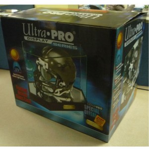 Витрина для футбольного шлема