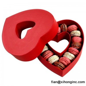 Специальная жесткая подарочная коробка в форме сердца