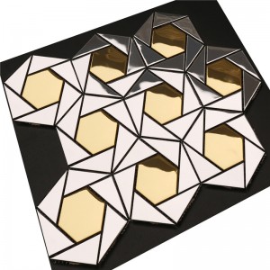 Красивый металлический декор для стен