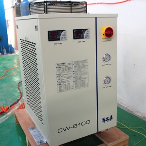 Металлический трубчатый волоконный лазерный резак