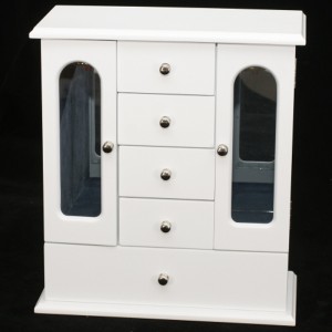 Традиционная деревянная шкатулка