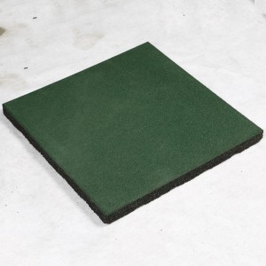 Китай производитель износостойких SBR резиновые спортивные коврики резиновые напольные плитки для центра Chindren