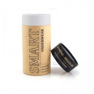 Подарочная упаковка из бумаги с принтом