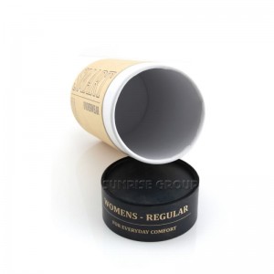 Подарочная упаковка из бумаги с принтом