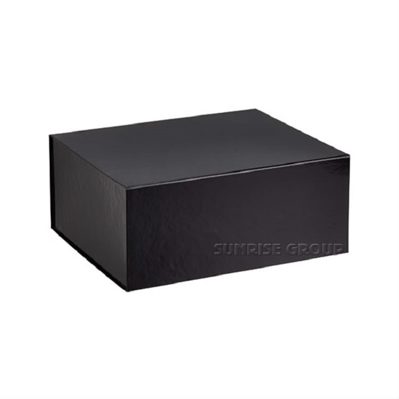 Коробка упаковки подарка покупок одежды картона черной бумаги печатания упаковывая
