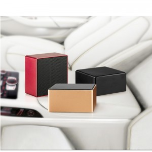 Мини автомобильный очиститель воздуха с питанием от USB и функцией интеллектуального определения качества воздуха для удаления ф...