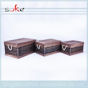 Контейнер для хранения с ручкой из натурального ротанга