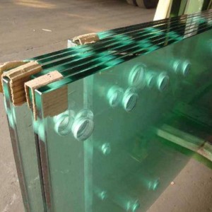 ЦВЕТНОЙ ТЕМПЕРАТУРНЫЙ ЗАЩИТНЫЙ СТЕКЛО БЕЗОПАСНОСТИ