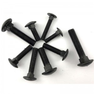 кареточный болт