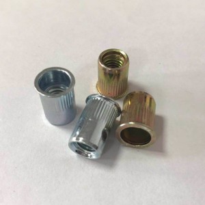 заклепка ореха