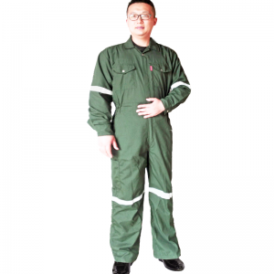 Персонализация одежды в несколько основных факторов, влияющих на цену