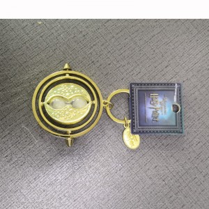 P023 брелок для песочных часов