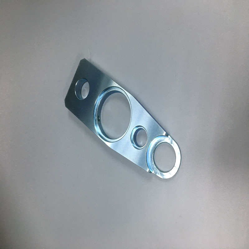 Customzied алюминиевые фрезерные детали с обработкой поверхности голубым цинком