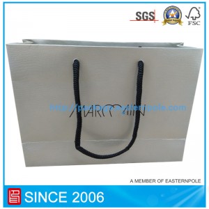 Роскошная бумажная сумка ручной работы для одежды