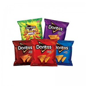 Термосварка на заказ ламинированной пластиковой фольги на подкладке с картофельными банановыми чипсами и майками для пищевых п...