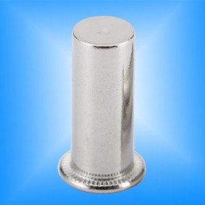 Плоская голова с круглым корпусом