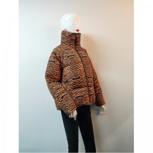 ЖЕНСКОЕ ПУХОВОЕ ПАЛЬТО С ВЫСОКОЙ СТОЙКОЙ RLWPC0009