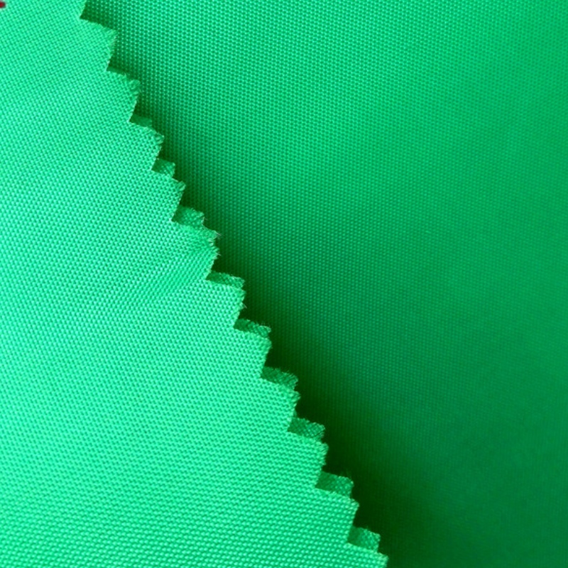 PVC ткани плаща полиэфира покрывая ткань тафты 210T для тканья одежды