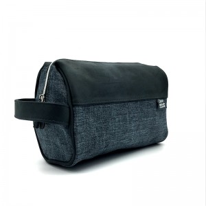 Голубь косметичка