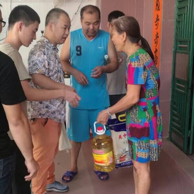 Благотворительная организация Shengjia в сентябре 2019 года