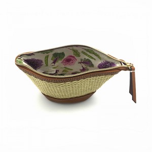 Тканая косметичка