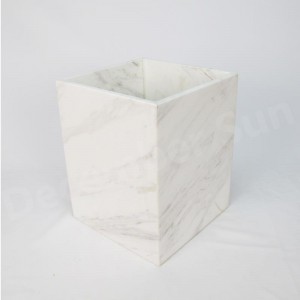 Набор элегантных и изящных аксессуаров для ванной из белого мрамора