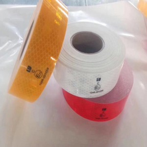 светоотражающая защитная лента для прицепов