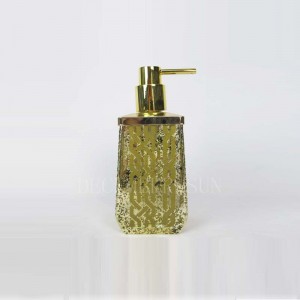 прозрачное стекло с золотыми украшениями для ванной комнаты