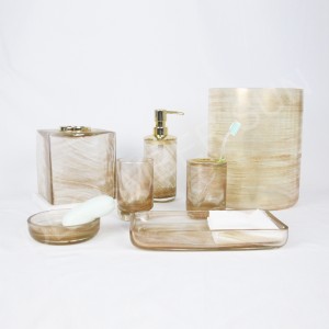 костюм для ванны из стекла