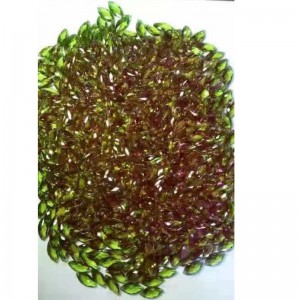 Русский хамелеон, хромотропный камень, моссианитовое стекло