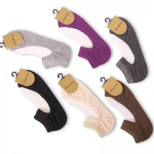 носки девушки