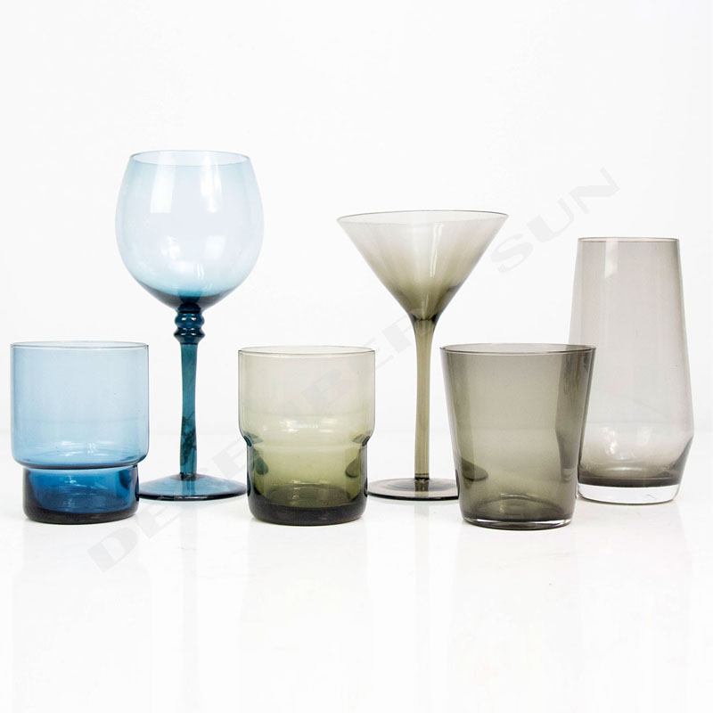 бокал шампанского