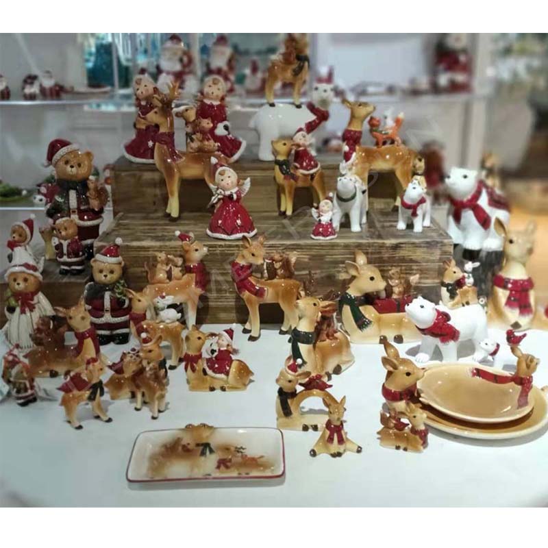 Широкий ассортимент керамической ручной росписи новогодних украшений