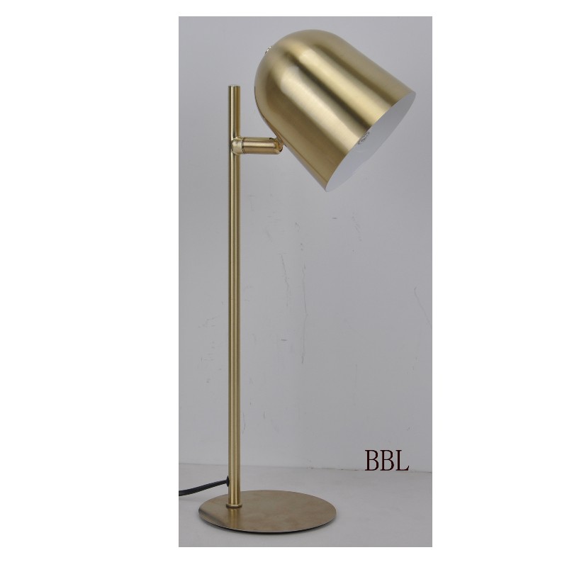 Настольная лампа с вращающимся металлическим плафоном