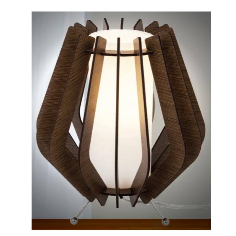 Темно-коричневая деревянная настольная лампа с абажуром