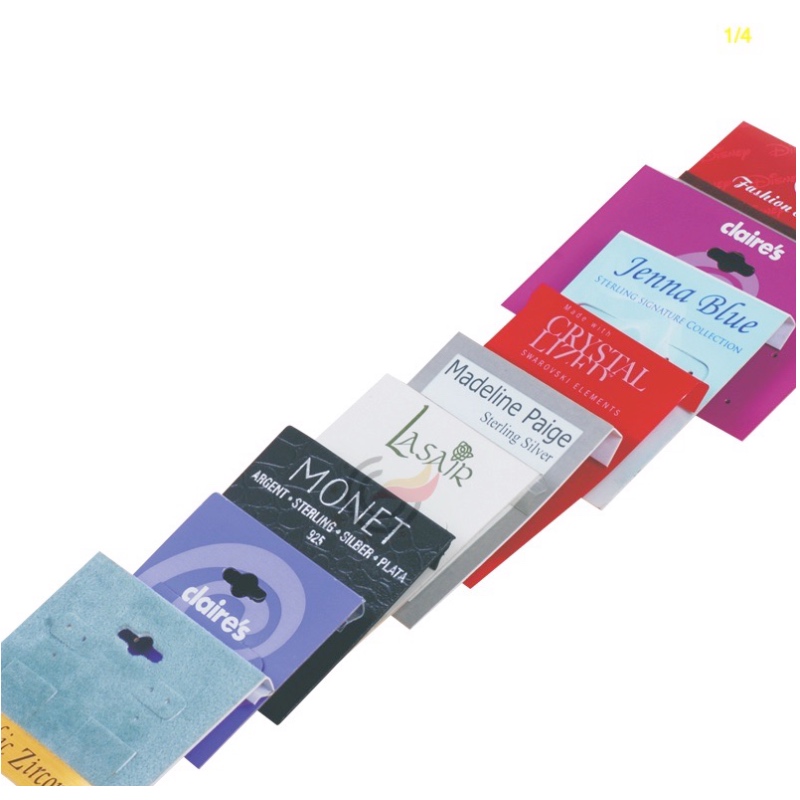 карточка пластиковых украшений