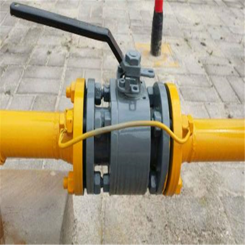 Типы соединения с клапаном и трубами