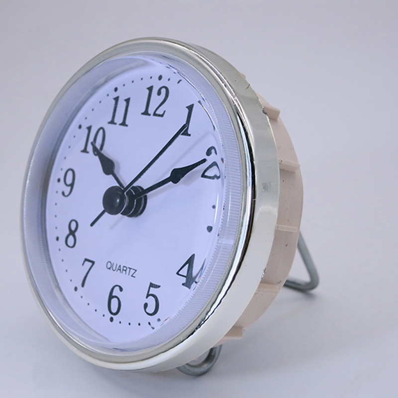 серебряные часы диаметром 65mm