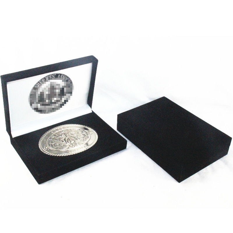 Деталь V-15H прямоугольная коробка с фланелетом для монет размером 130 * 80 мм, значков, медалей, запонок и т. Д. Мм. 158 * 112 * 36, вес около 170 г