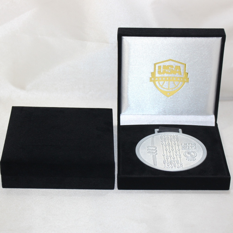 Деталь V-22S квадратная коробочка для монет 90 * 90 мм, значок ＆ медаль и т. Д. Мм.128 * 128 * 34, вес около 170 г.