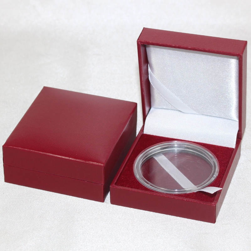 Проект V - 04 монеты и эмблемы, запонки, галстуки и другие квадратные полиуретановые кожаные коробки, мм.63 * 68 * 28, весом около 50 г