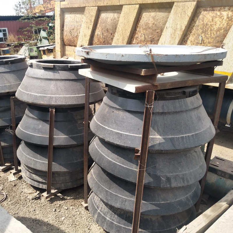 Тайваньская конусная дробилка Minyu MSP200 и Nakayama NSC200 NEM40H, RC4228, RS4032 Детали щековой дробилки для гранитного карьера, Ваттала, Шри-Ланка.