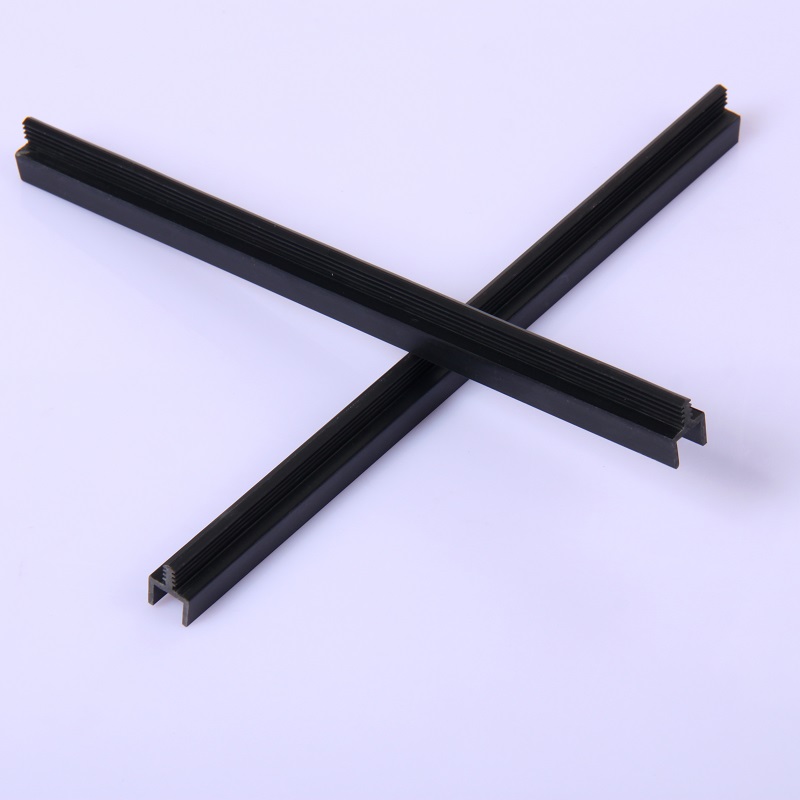 Профессиональная изготовленная на заказ полоса штранг-прессований профиля ПВХ для части корпусной мебели ящика