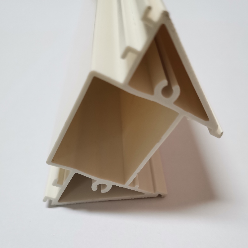 изготовитель пластмасс из китая заказал пластиковый профиль