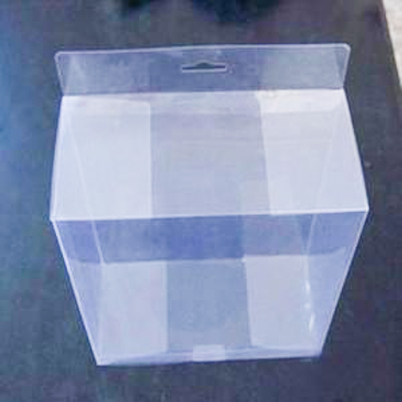 Прозрачная пластиковая коробка из ПЭТГ