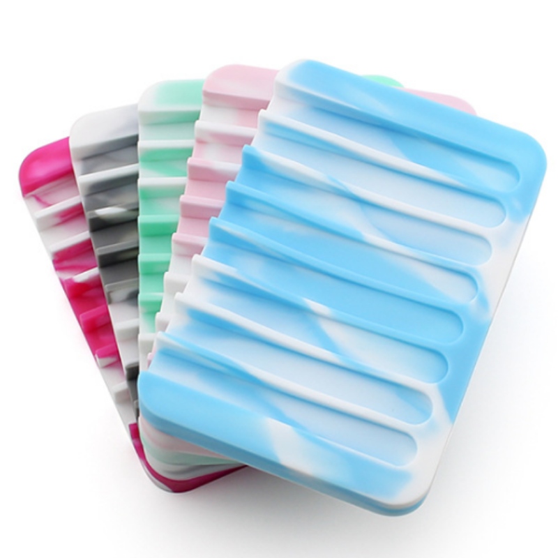 Квадратная подставка для капельного мыла разных цветов