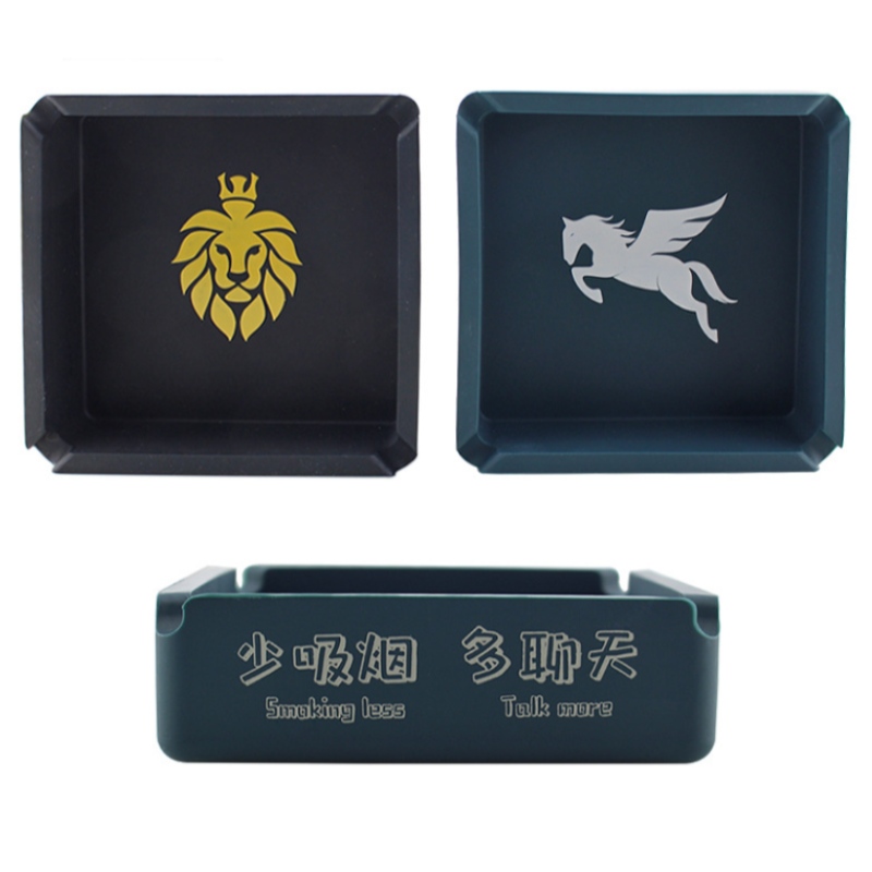 Большая квадратная пепельница с принтом