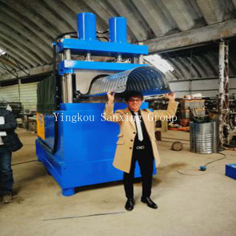 военно - балочный строительный механизм