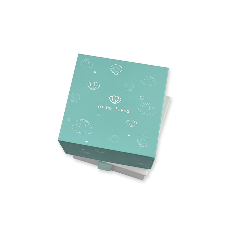 Шкатулка для драгоценностей \/ подарочная коробка