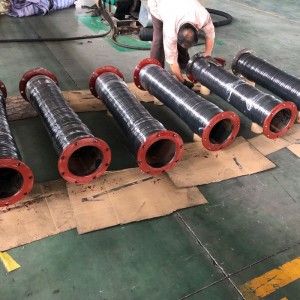 гибкий шланг для дноуглубительных судов